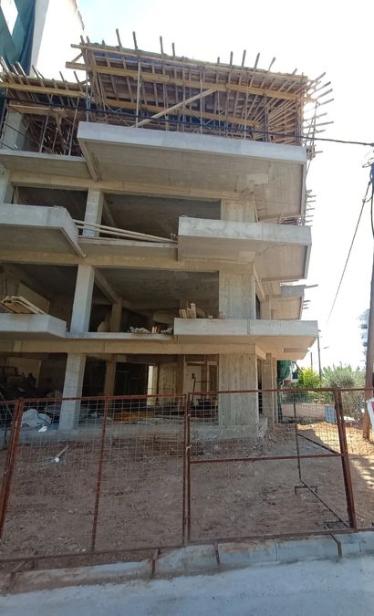 Photo 328229779