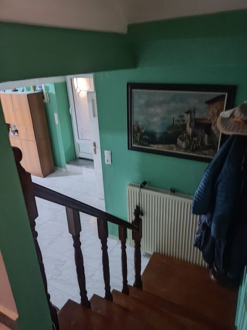Photo 328241761