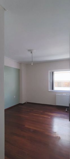 Photo 328416373