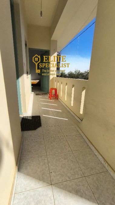 Photo 328587895