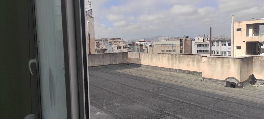 صورة فوتوغرافية 328905403