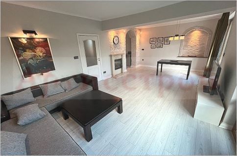 Снимка 328957705