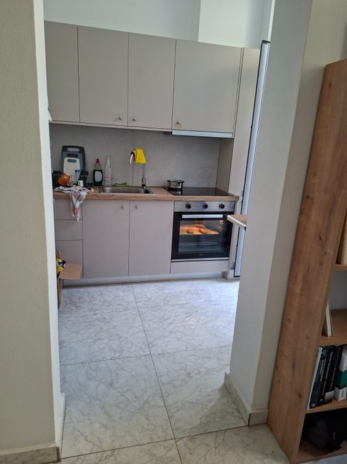 Photo 329078644