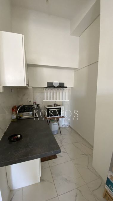 Photo 329232856
