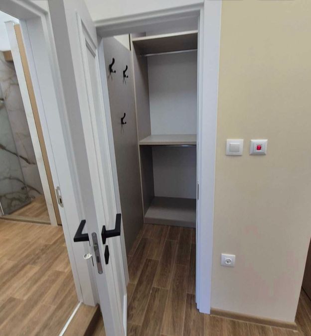 Снимка 329247157