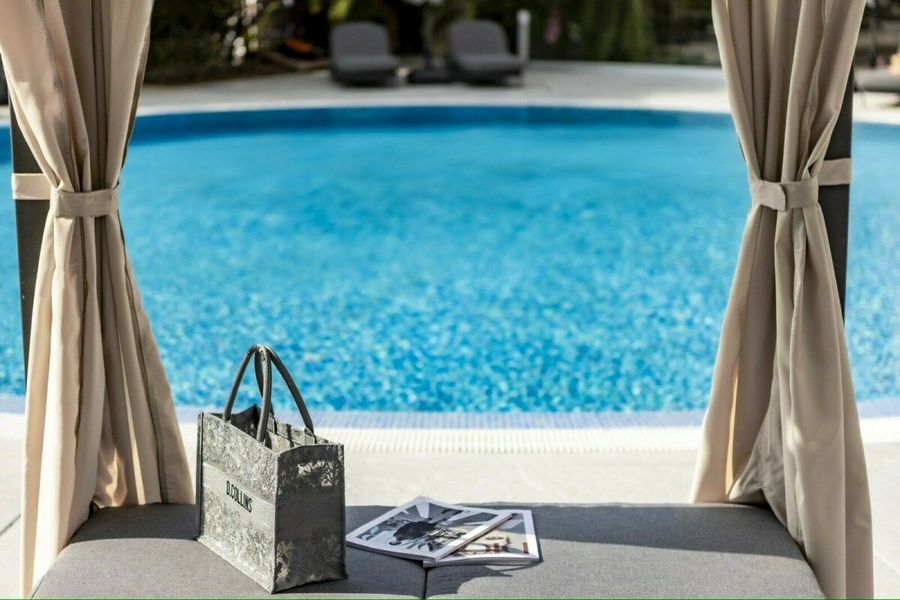 Снимка 329453848