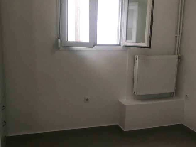 Photo 329519710