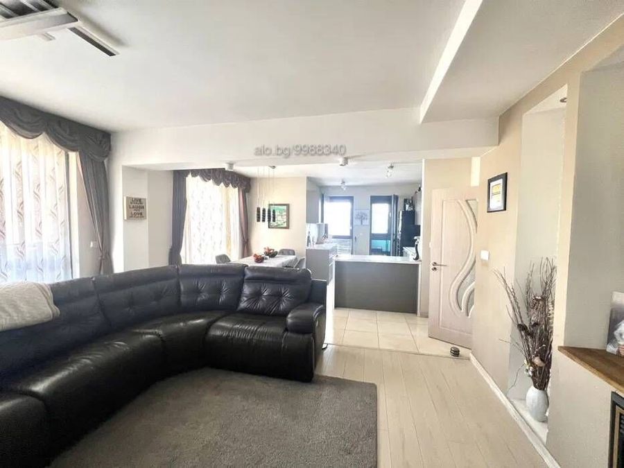 Снимка 329580742