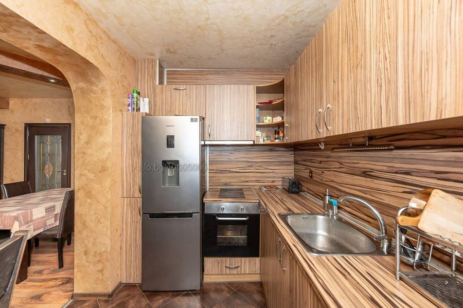 Снимка 329687695