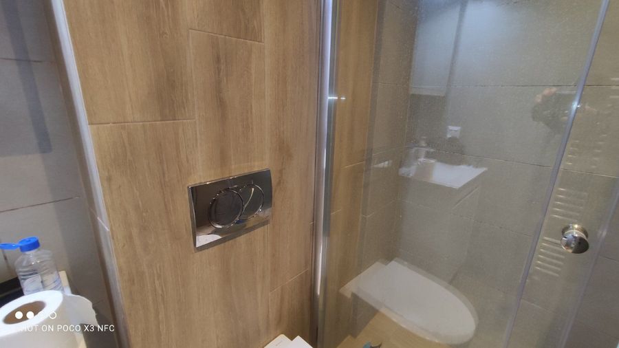 Photo 329983969