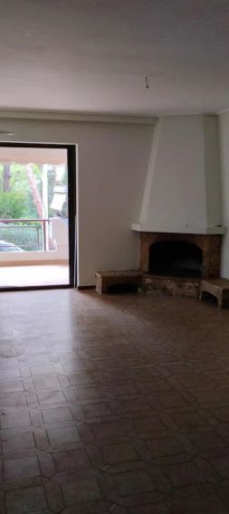 Photo 330089362