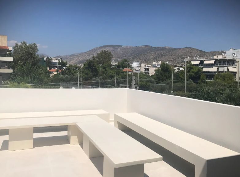 Photo 330090616