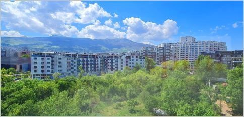 Снимка 330406606