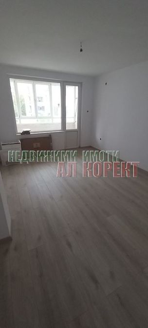 Снимка 330516919