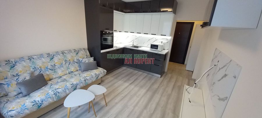 Снимка 330708136