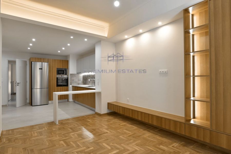 صورة فوتوغرافية 330777817