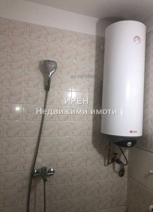 Снимка 330850501