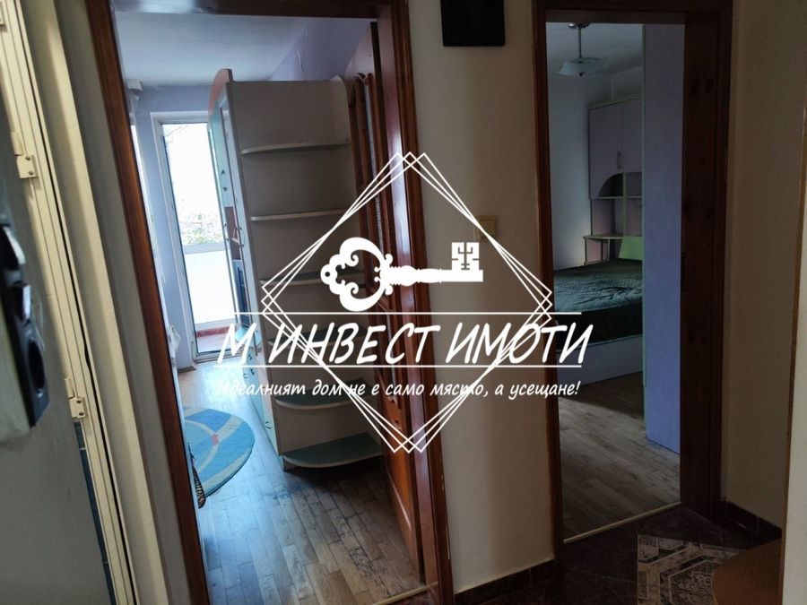 Снимка 330870991