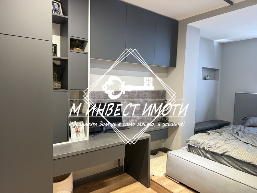 Снимка 330975736