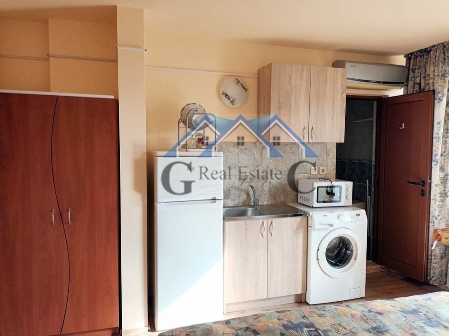 Снимка 331189561