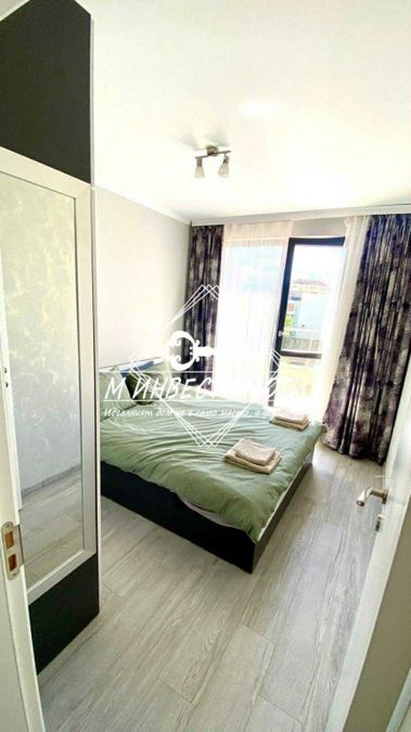 Снимка 331867156