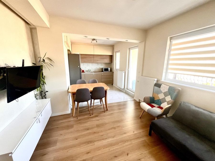 Снимка 331977964