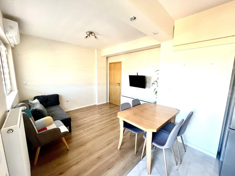 Снимка 331977970