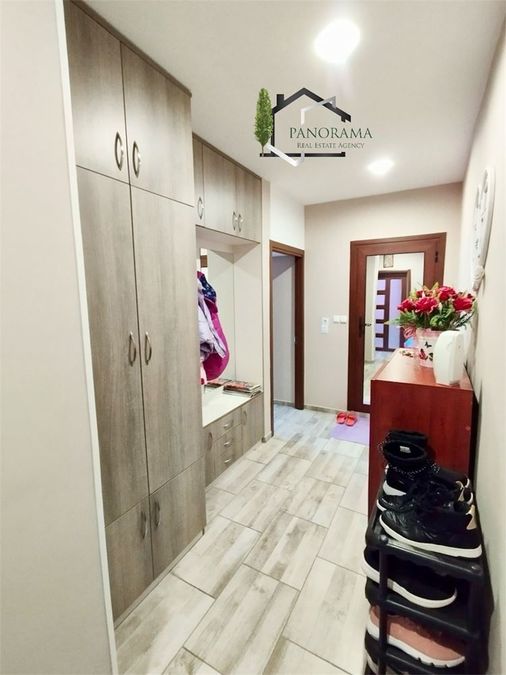 Снимка 332530348