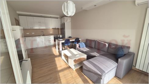 Снимка 333104284