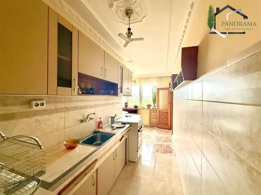 Снимка 333110800