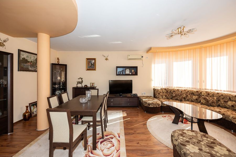 Снимка 334334044