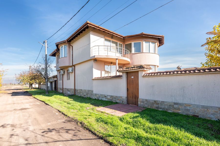 Снимка 334404067