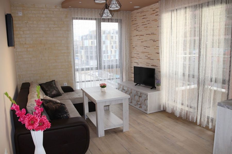 Снимка 335407948