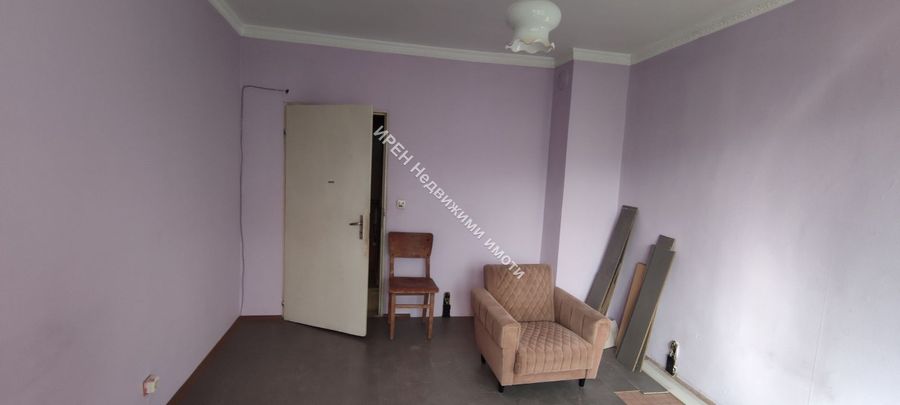 Снимка 335414557