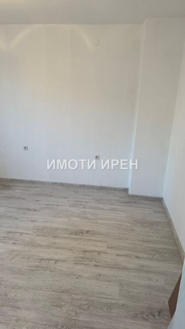 Снимка 335511721