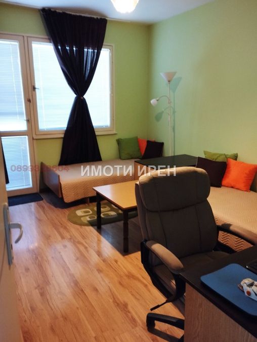 Снимка 335573611