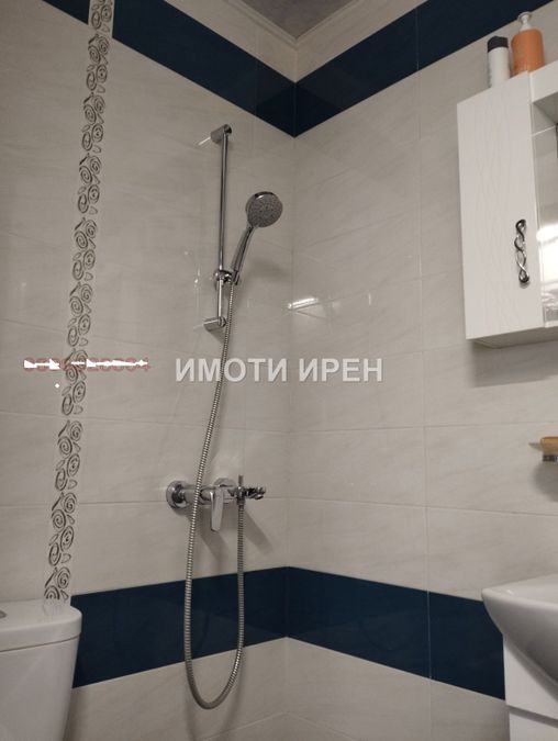 Снимка 335573617