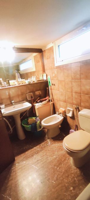 صورة فوتوغرافية 335768995