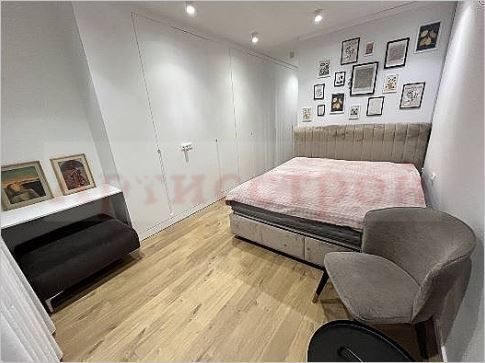 Снимка 335960812