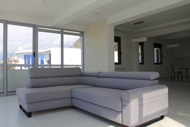 Exquisite 3-Bedroom Apartment in Dobra Voda, Bar, Montenegro 4