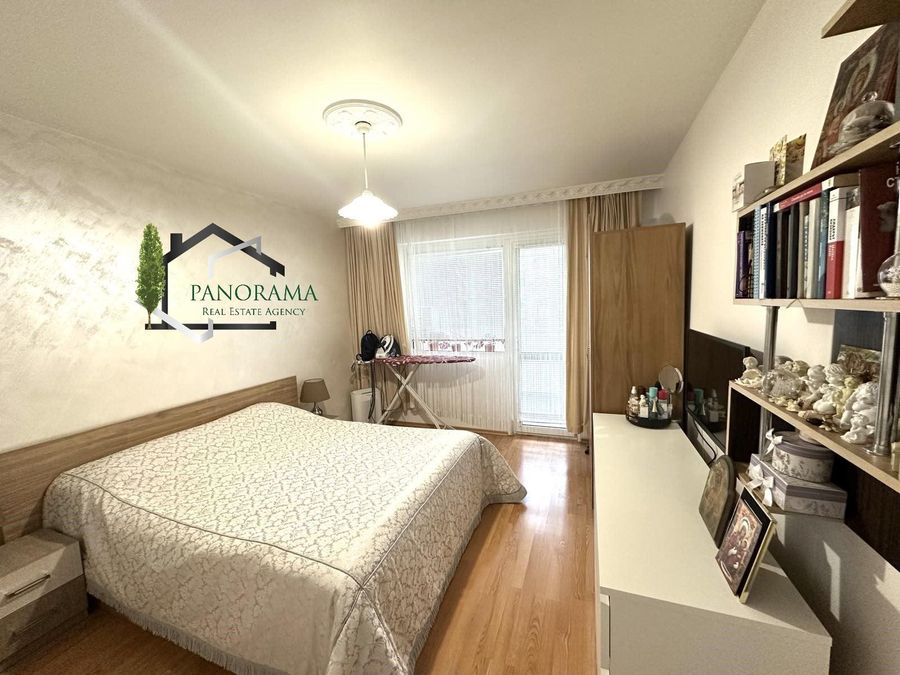 Снимка 337517953