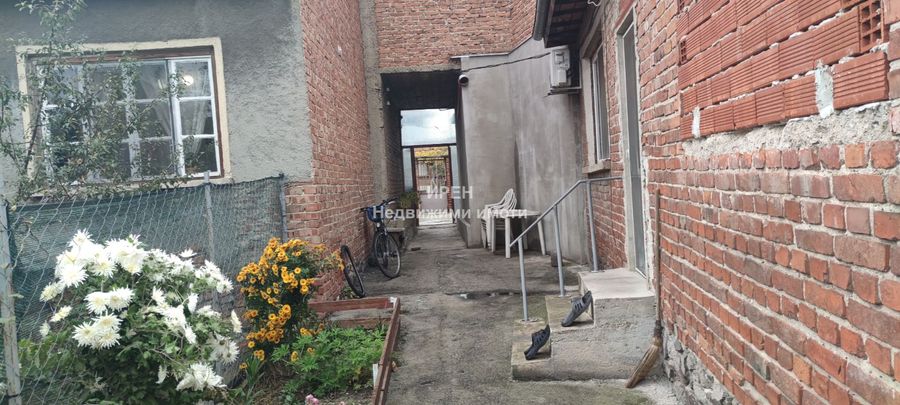 Снимка 337619776