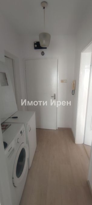 Снимка 337750528