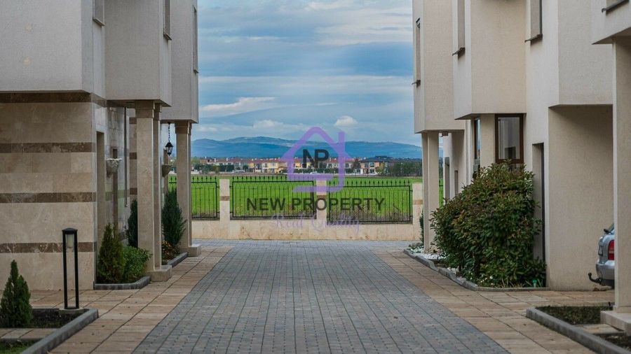 Снимка 337766620