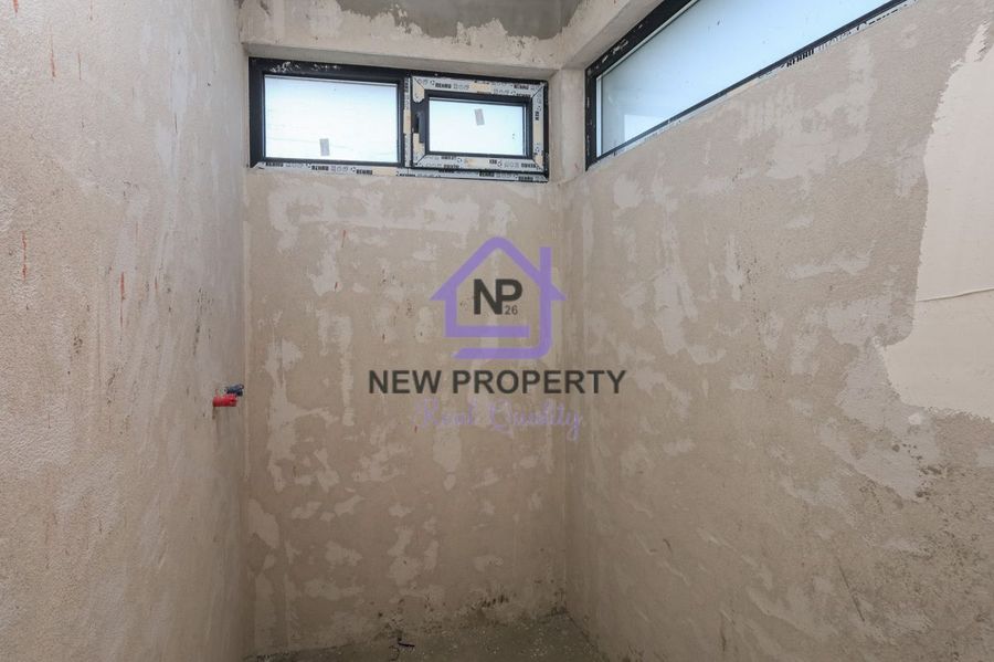 Снимка 337766845