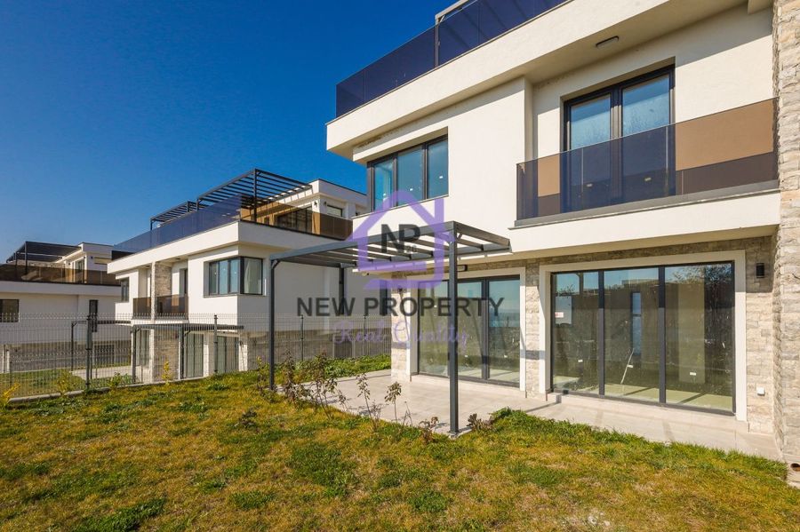 Снимка 337766863