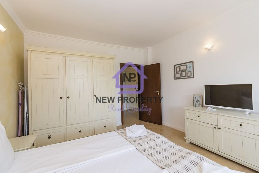 Снимка 337766899