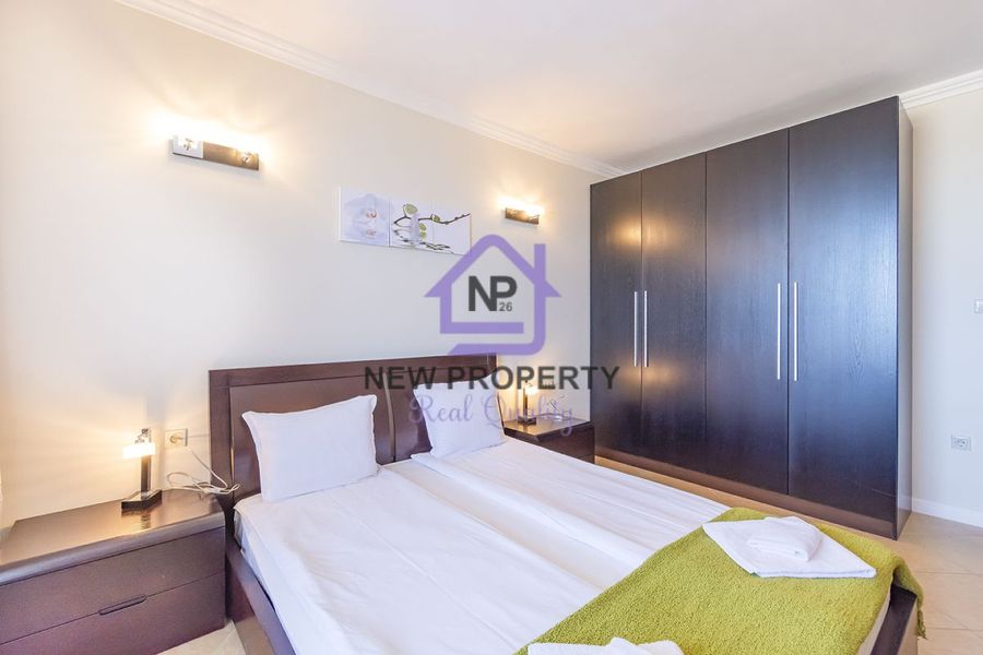 Снимка 337766917