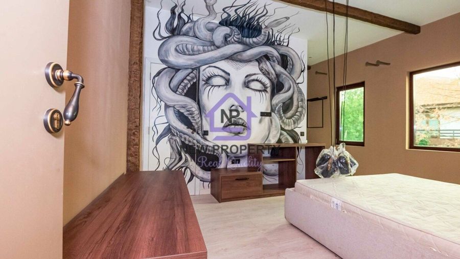 Снимка 337767232