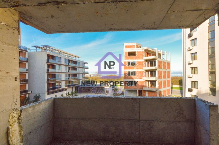 Снимка 337767346